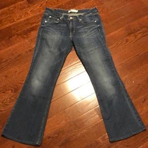 Bootcut Levi jeans